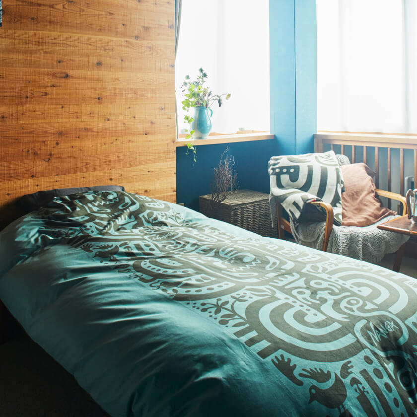 <span class="tw-text-sub" style="font-weight:normal;font-size:0.6em;">GOOD SLEEPING #003</span><br />
DUVET COVER<br />
TREE OF LIFE SINGLE<div style="font-weight:normal;font-size:0.6em;margin-top:1em;">掛け布団カバー／ツリー オブ ライフ(シングル)</div>