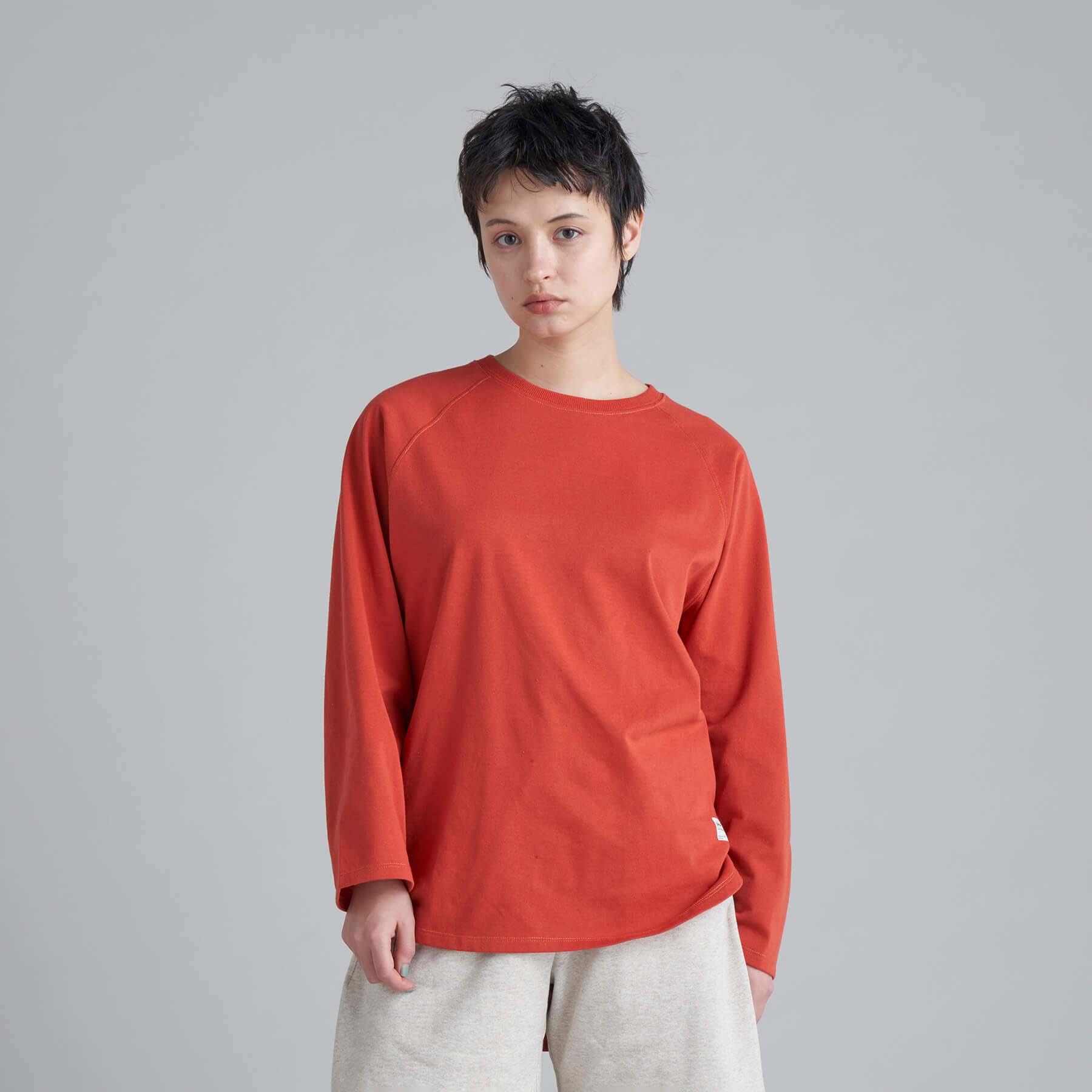 ECO HYBRID RAGLAN SLEEVE TUNIC TEE